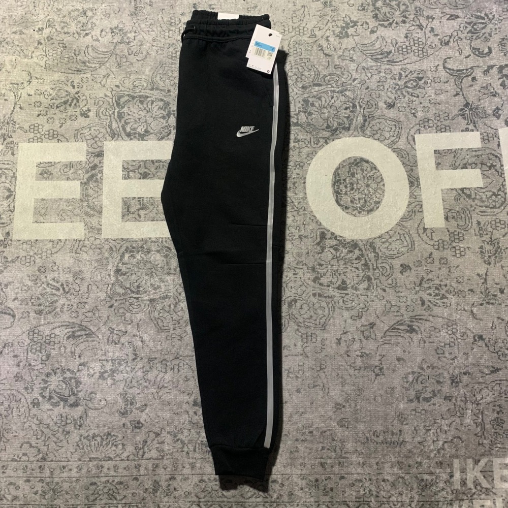 Nike Mens Tech Fleece Tapered Joggers Black White FZ0762-010 Size M
